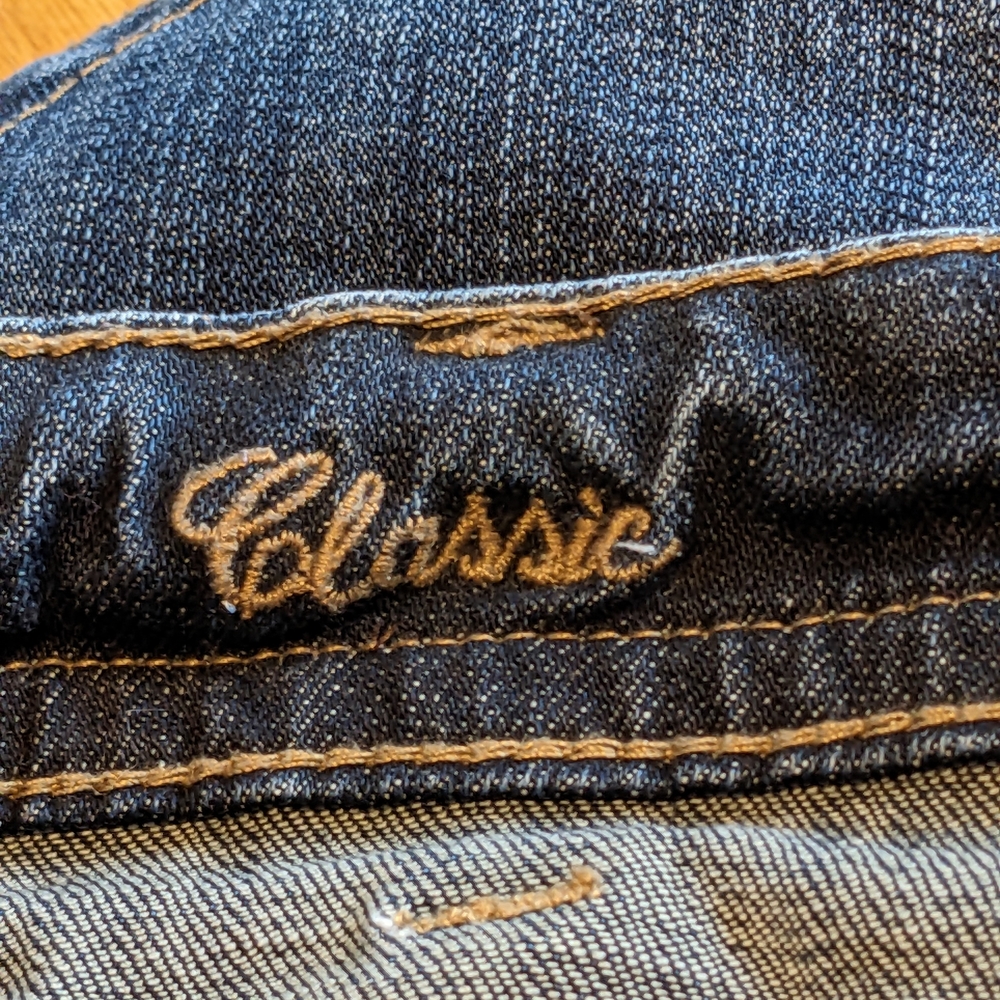 Cowgirl Tuff Women's Dark Blue Wash Boot Cut Jeans "Classic" 31R Barwire Stitch - Picture 7 of 8